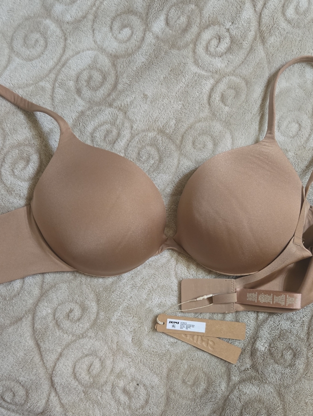 SKIMS Ultimate Push-Up Plunge Bra - Sienna Tan NWT